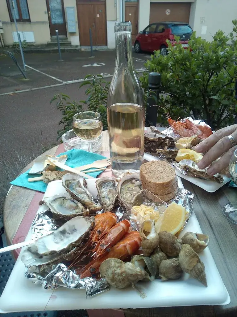 Au Petit Varenne Restaurant in Grézieu-la-Varenne