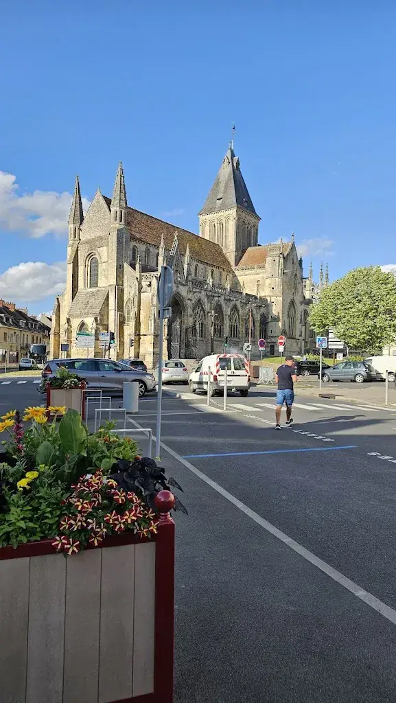 Délices de bodrum restaurant in Falaise