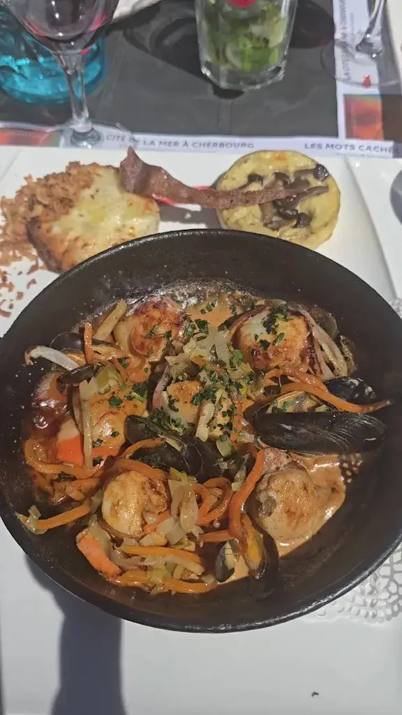 Au Cap Marine_Siouville-Hague_slider_image_2