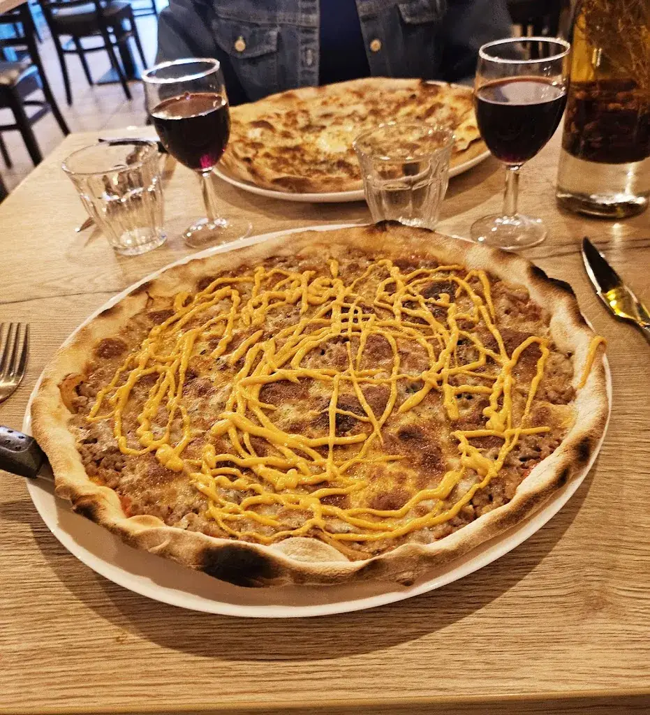 Béatrice L._Le Local_Pieux_recensione