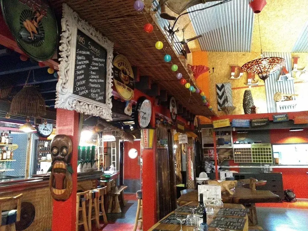 Chez Ferdinand_Pieux_slider_image_1