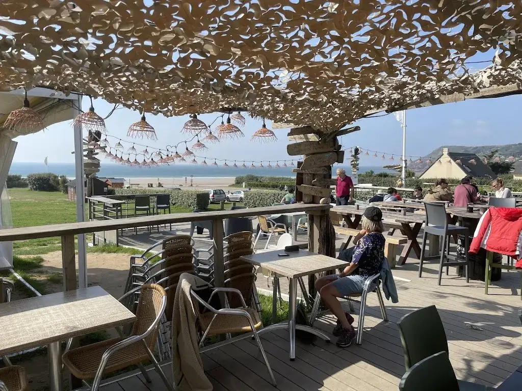 Le Sciøt Cial Club restaurant in Pieux