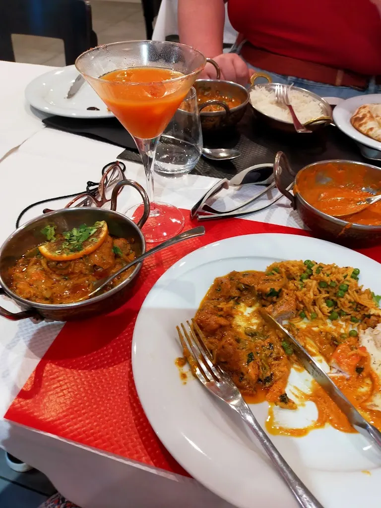 BHARATI_Flers_slider_image_3