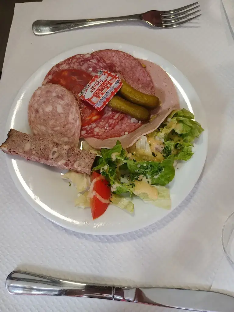Mlaure Robert_Brasserie Tante Francine_Fleury-sur-Orne_review