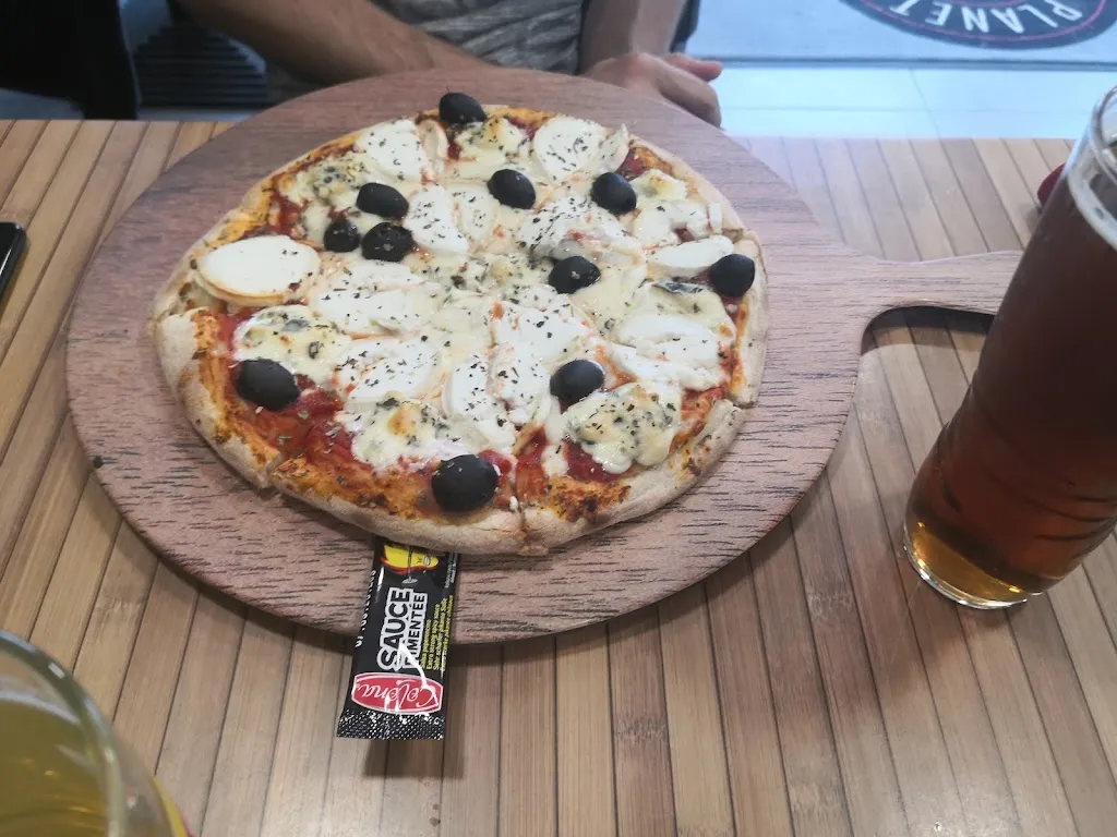 PLANET PIZZA FLEURY SUR ANDELLE_Fleury-sur-Andelle_slider_image_2