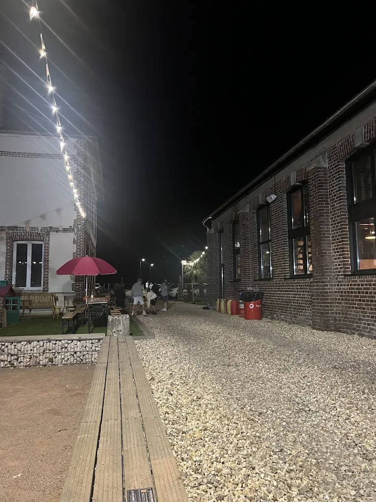 Noémie G_Guinguette Insulaire_Charleval_review