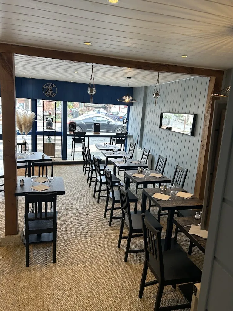 D'M_Charleval_slider_image_3