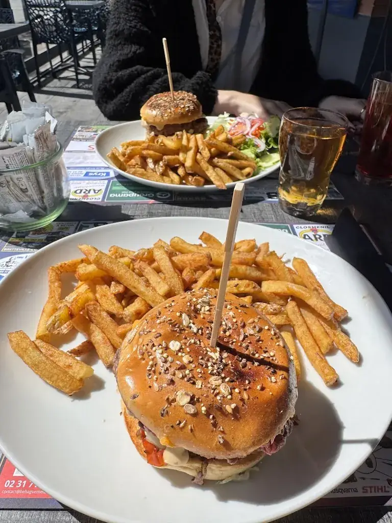 Julien Vallée_L'aventure_Verson_review