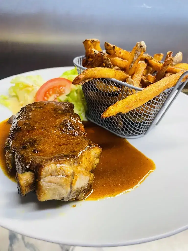 Le comptoir de la poste_Foucarmont_slider_image_2