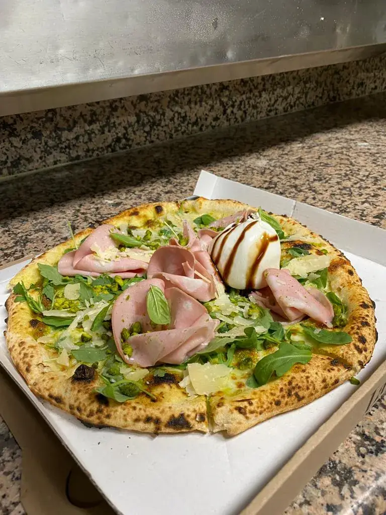 Il VVP - Il Veni Vidi Pizzi_Groisy_slider_image_1