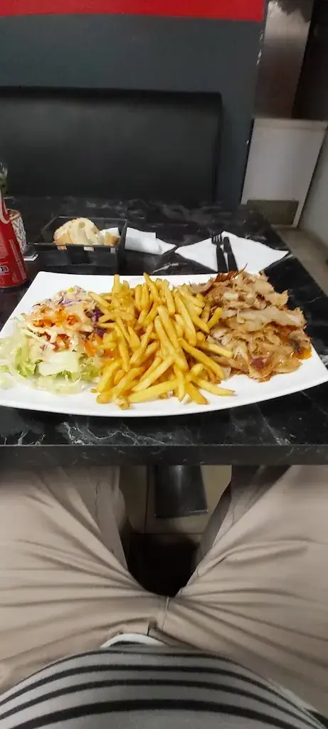 Christophe Willy_Nida Kebab'S_Foucarmont_review