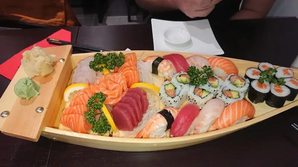 Gaillon Sushi_Gaillon_slider_image_2