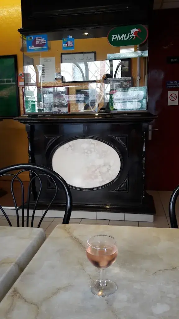 Le Cadre Noir restaurant in Gacé