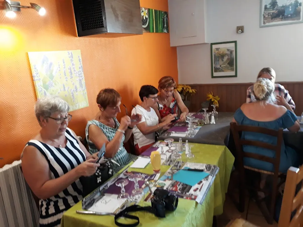 Coraly Heuze_La Palombière_Gainneville_review