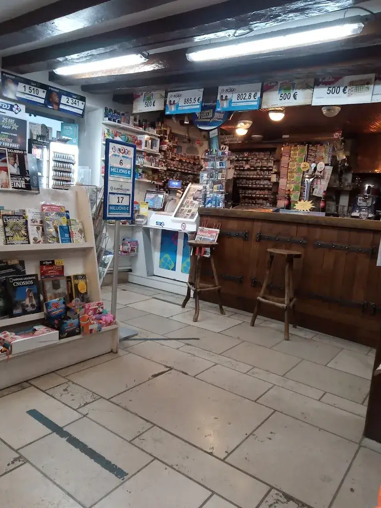 Le Prieure Restaurant in Garennes-sur-Eure