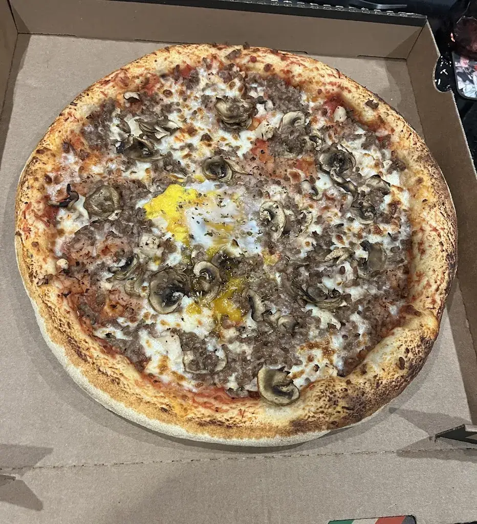 La Tour de Pizz'_Garennes-sur-Eure_slider_image_3