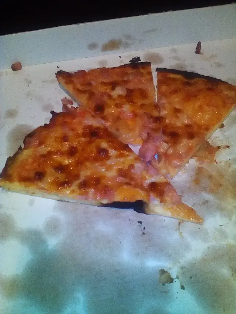 Pizzeria du Blanc Four_Garennes-sur-Eure_slider_image_2