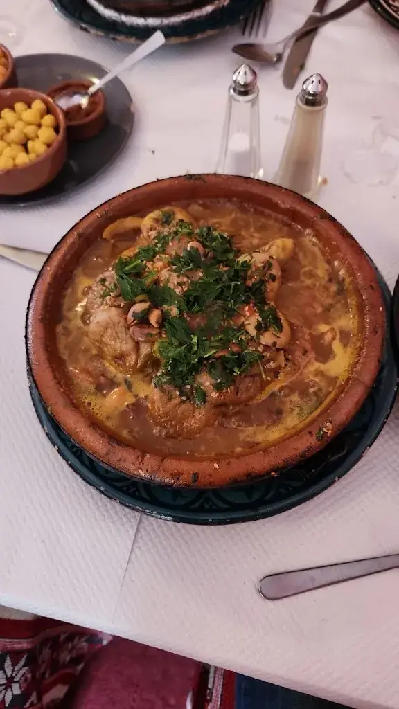 Cathy THIBAULT_Restaurant le Mogador_Gisors_review