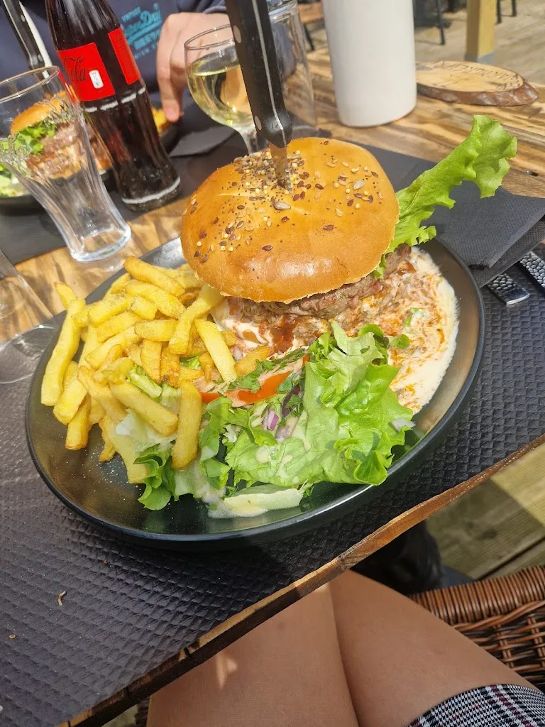 Audrey Vial_Le Valhalla_Forges-les-Eaux_review