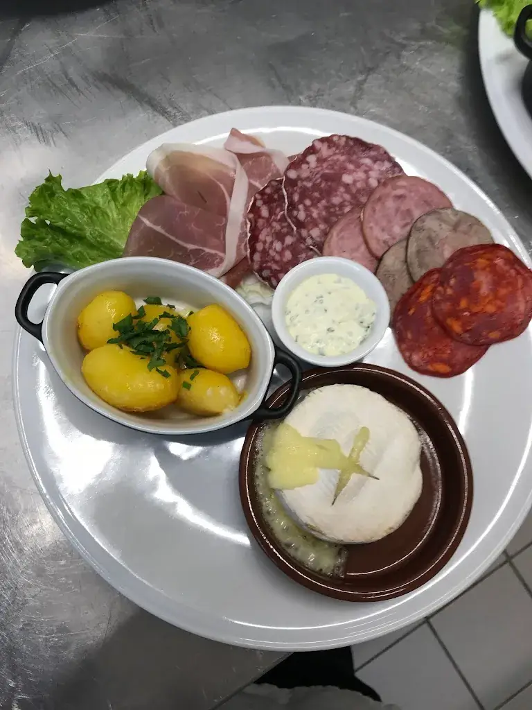 Menu_Le petit forges_Forges-les-Eaux_immagine_4