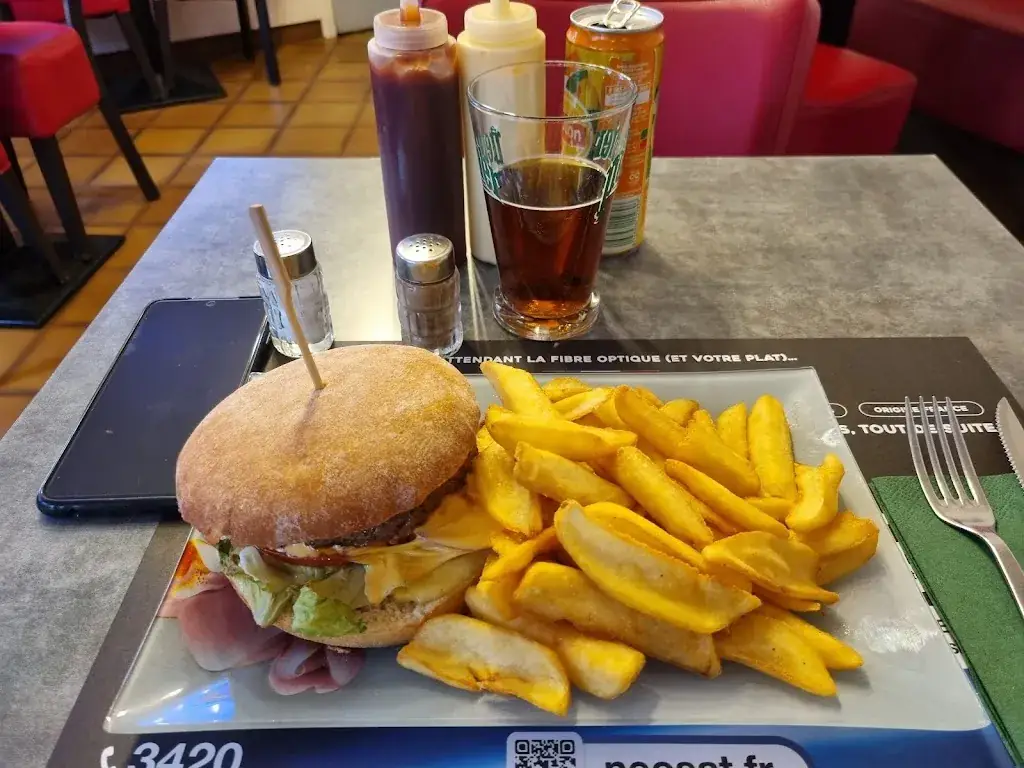 La P'tite Sophie_Forges-les-Eaux_slider_image_3