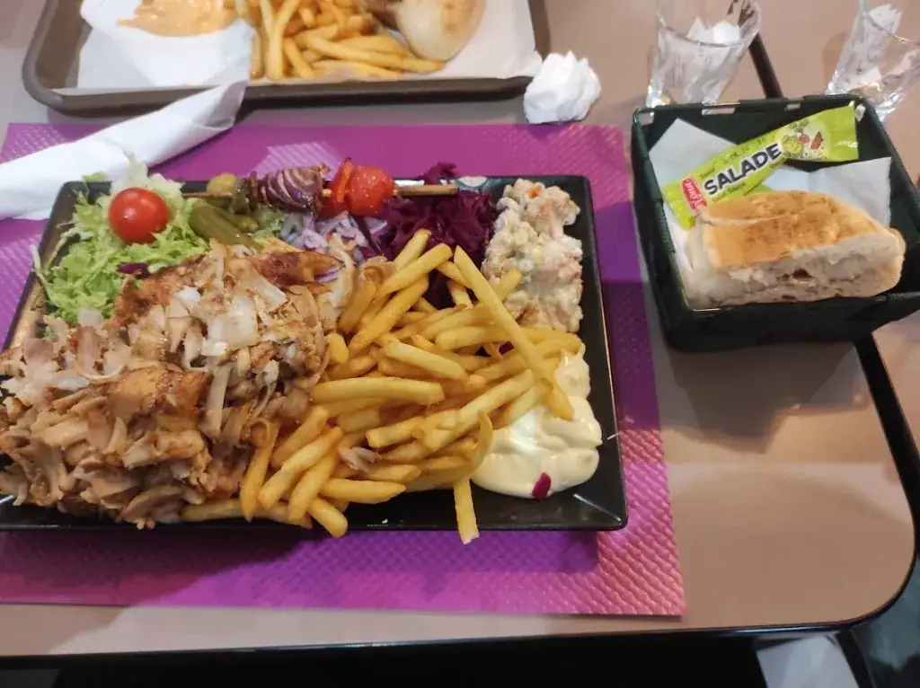 Menu_House Kebab_Forges-les-Eaux_image_7