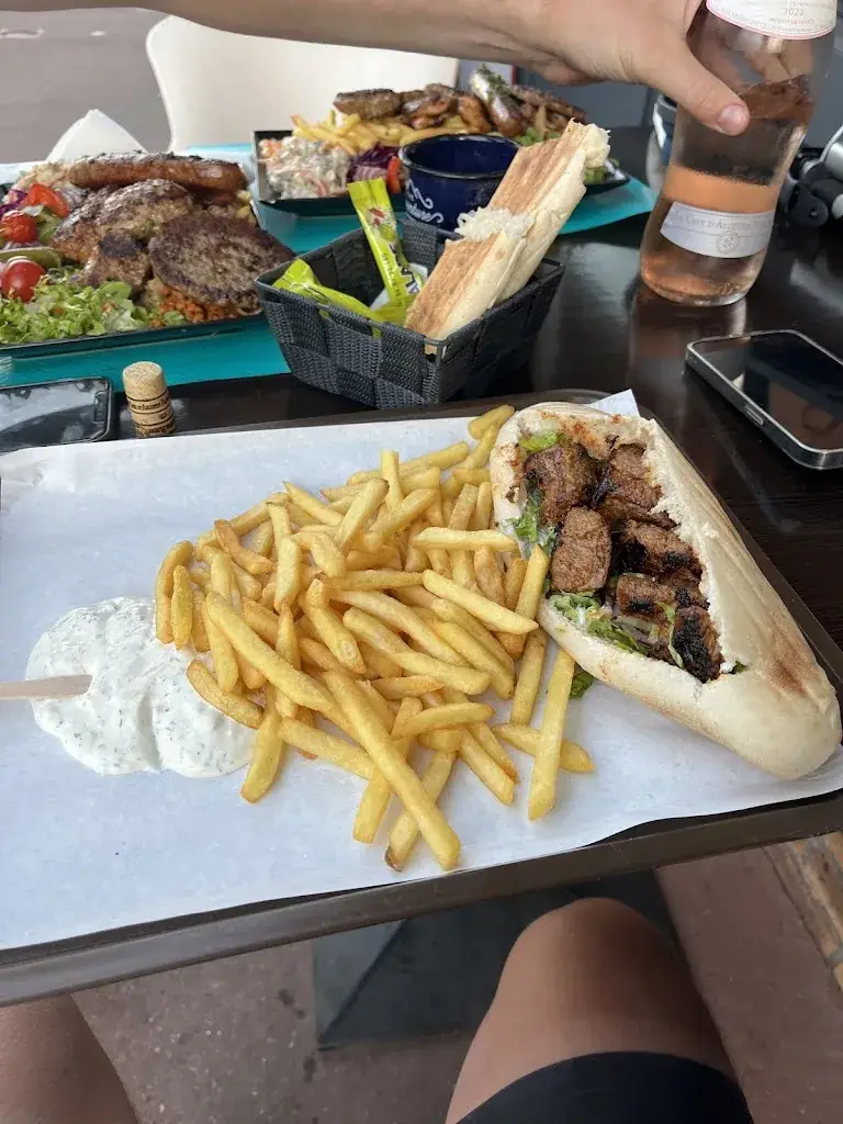Anton Vasin_House Kebab_Forges-les-Eaux_review