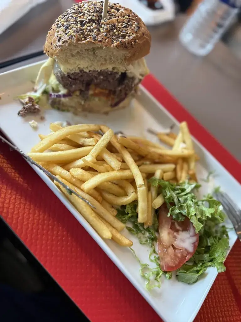 House Kebab_Forges-les-Eaux_slider_image_3