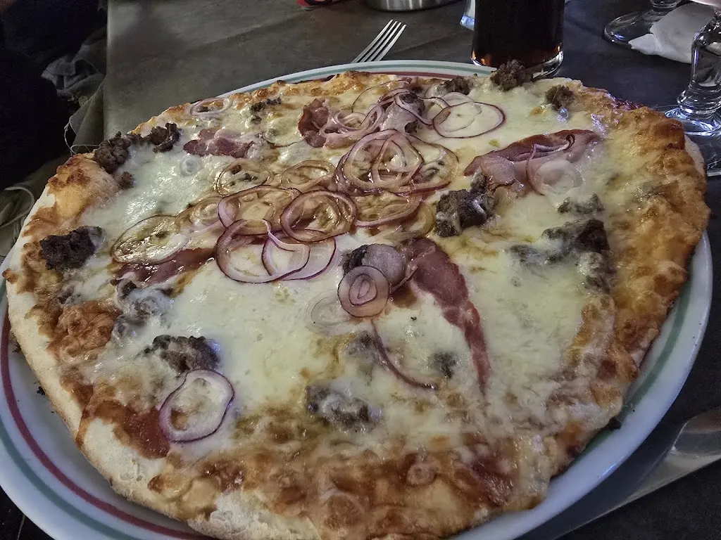 The Mighty Zorro_Pizzeria l'entracte_Forges-les-Eaux_review