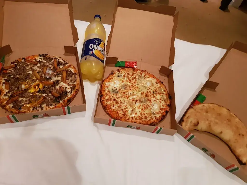 Menü_Délices Pizza Forges Les Eaux_Forges-les-Eaux_Bild_4