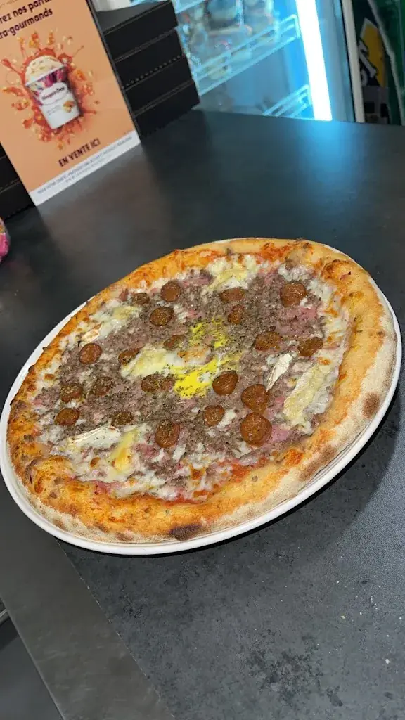 Kénémé Mansour_Délices Pizza Forges Les Eaux_Forges-les-Eaux_Bewertung