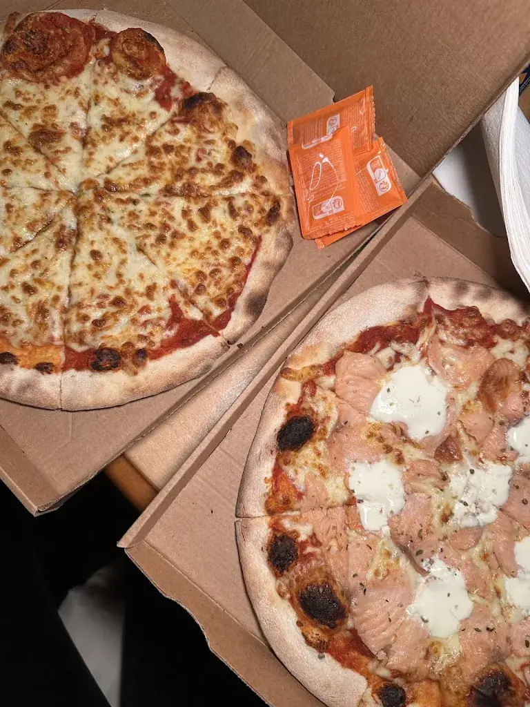 aze gabrielle SILIA_Pizzeria Mallet_Gonneville-la-Mallet_review