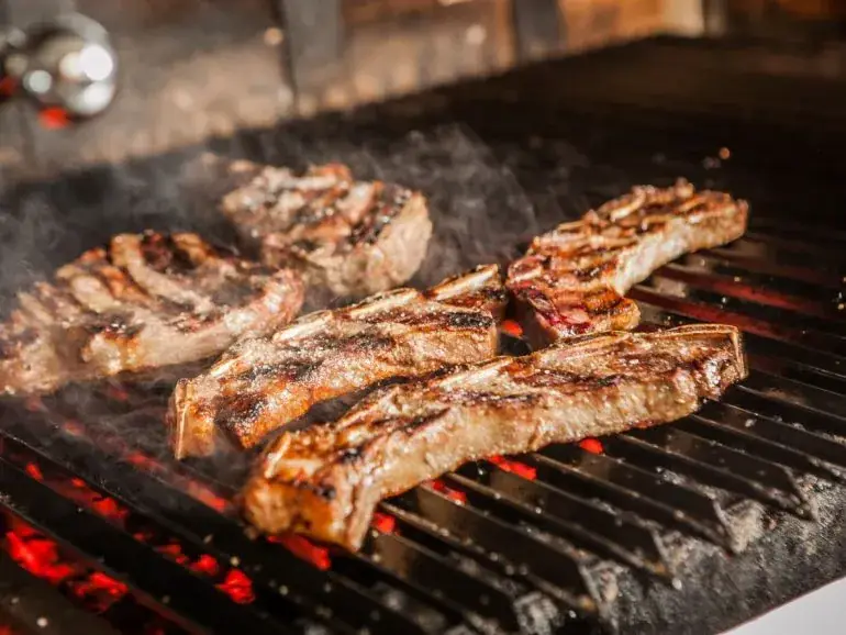 RÔTISSERIE DAVID LAUTOUR (Viande) restaurante en Gavray-sur-Sienne