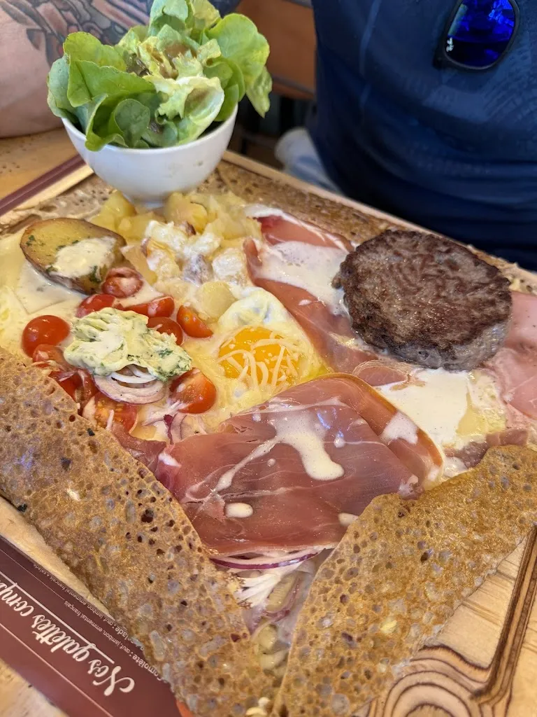 Moé Okada_La Flambée des Cuivres_Villedieu-les-Poêles-Rouffigny_review