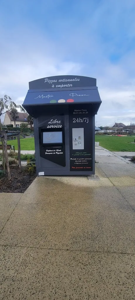 Master Pizza - Distributeur de pizzas_Grainville-sur-Odon_slider_image_3