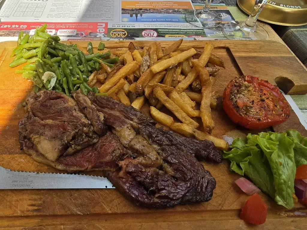 L'Aristide_Petit-Couronne_slider_image_2