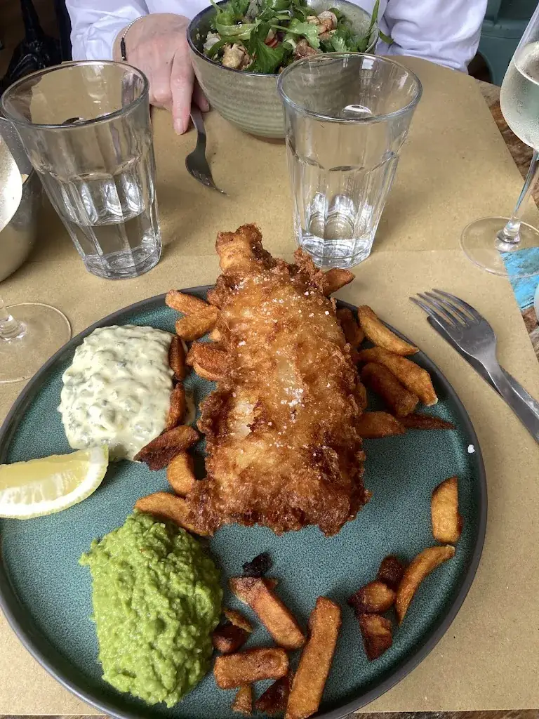 Fred Farmer_Les Grands Vilains_Granville_review