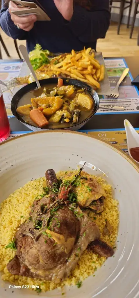 Menu_Brasserie Le Commerce_Gournay-en-Bray_immagine_3