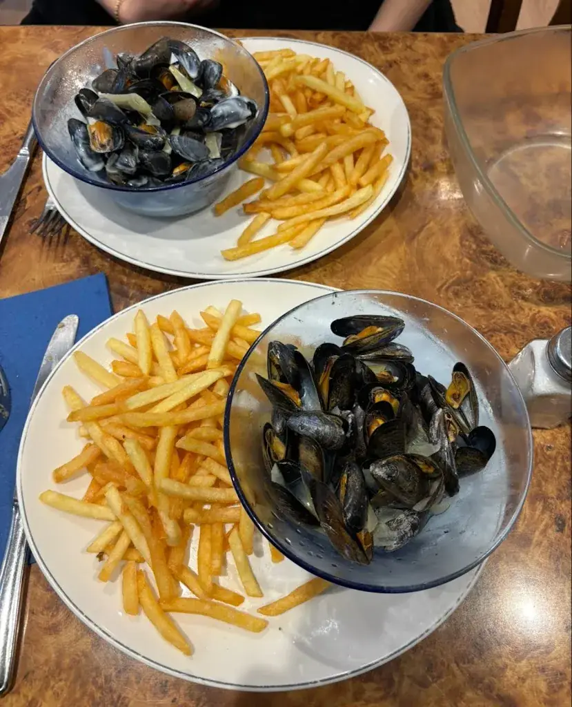 La Marine_Grandcamp-Maisy_slider_image_2