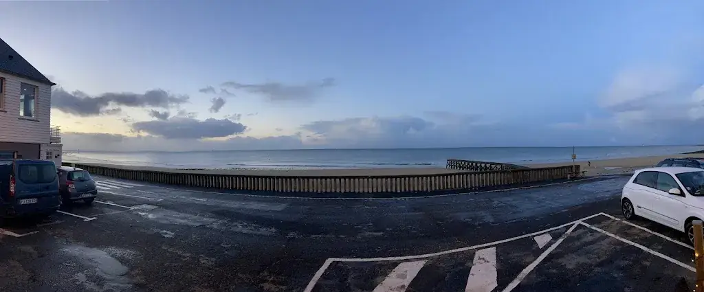 EM Pot_Les flots bleus_Grandcamp-Maisy_review