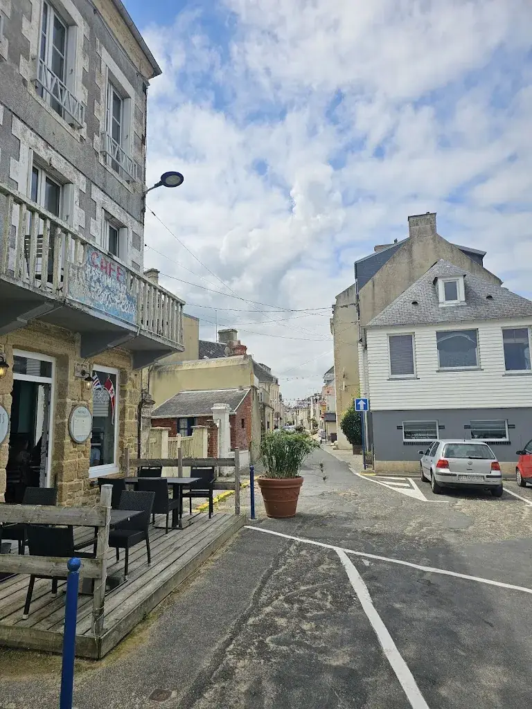 Les flots bleus_Grandcamp-Maisy_slider_image_3