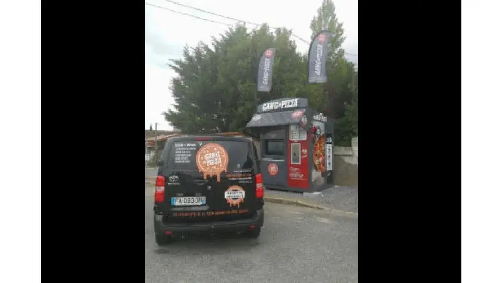 Gang of Pizza_Grandcamp-Maisy_slider_image_3