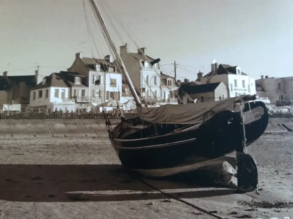 Manulena Sarl_Grandcamp-Maisy_slider_image_2