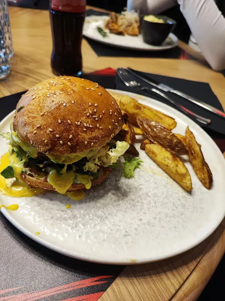 Menu_BIG BEEF_Gravigny_image_9