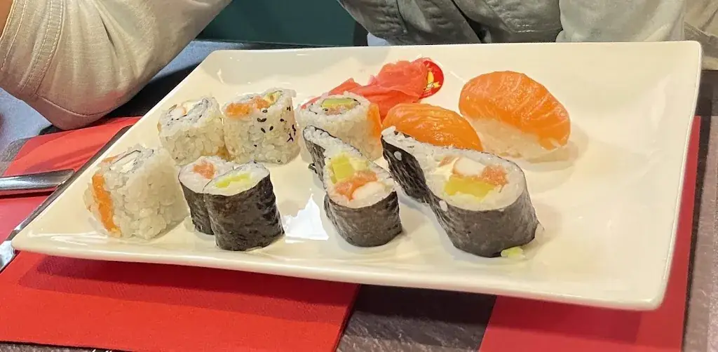 Thomas Harold Watson_Buffet 27 Steakhouse_Guichainville_review