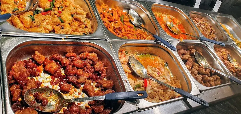 Asia King_Évreux_slider_image_3