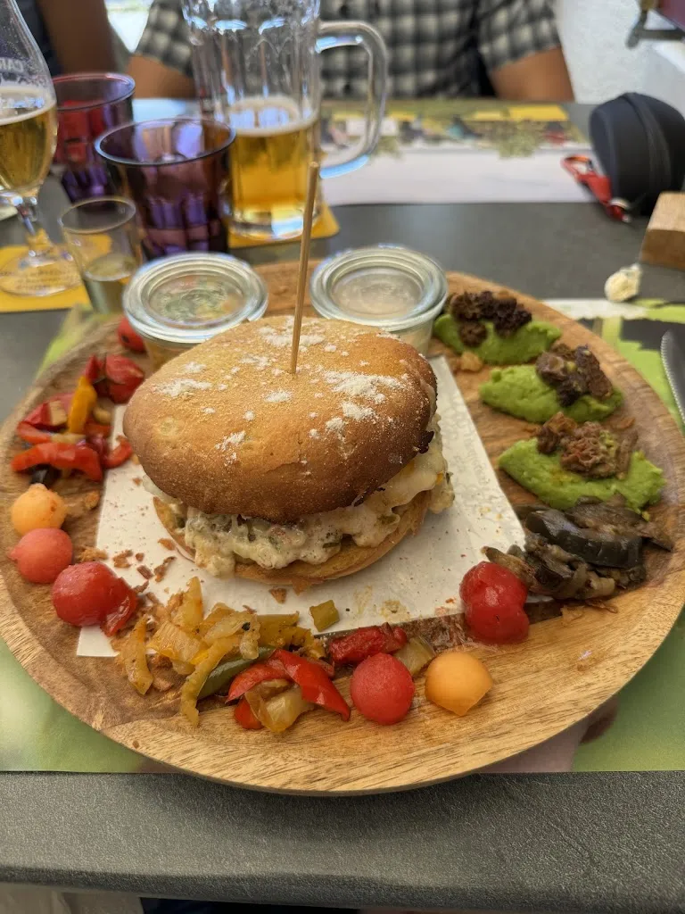 AUBERGE DE LA CROIX Blanche Hauteville_Hauteville_slider_image_3