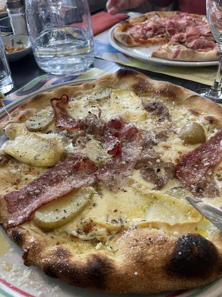 Hélène_Restaurant Pizzeria Cesano_Hérouville-Saint-Clair_review