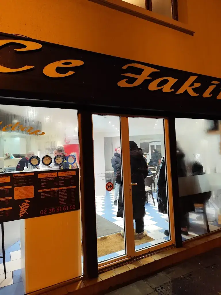 David Cavo_Le Fakir_Harfleur_review