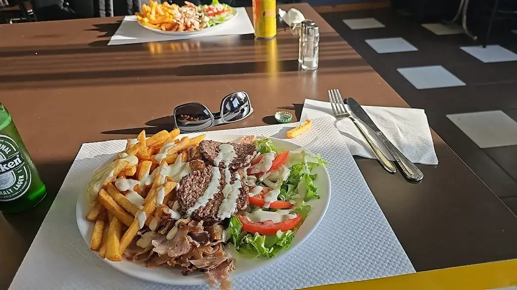 Le Galata_Harfleur_slider_image_1